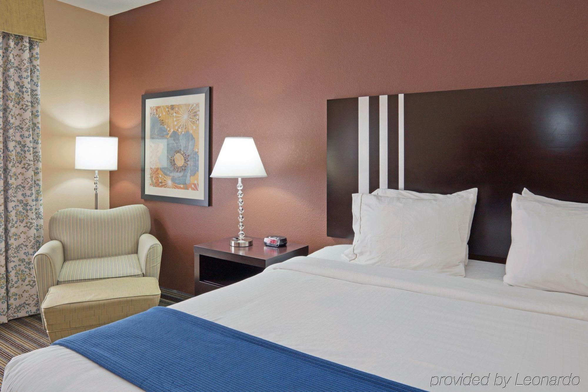Holiday Inn Express Columbia By Ihg Oda fotoğraf