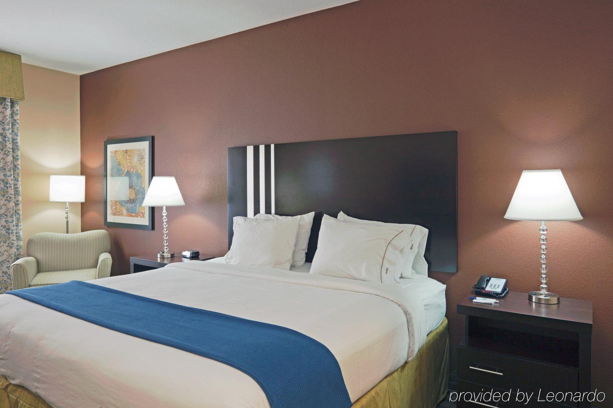 Holiday Inn Express Columbia By Ihg Oda fotoğraf